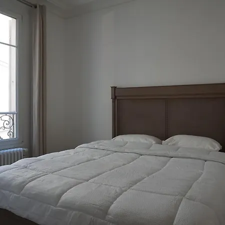 Rue Du Debarcadere - 17